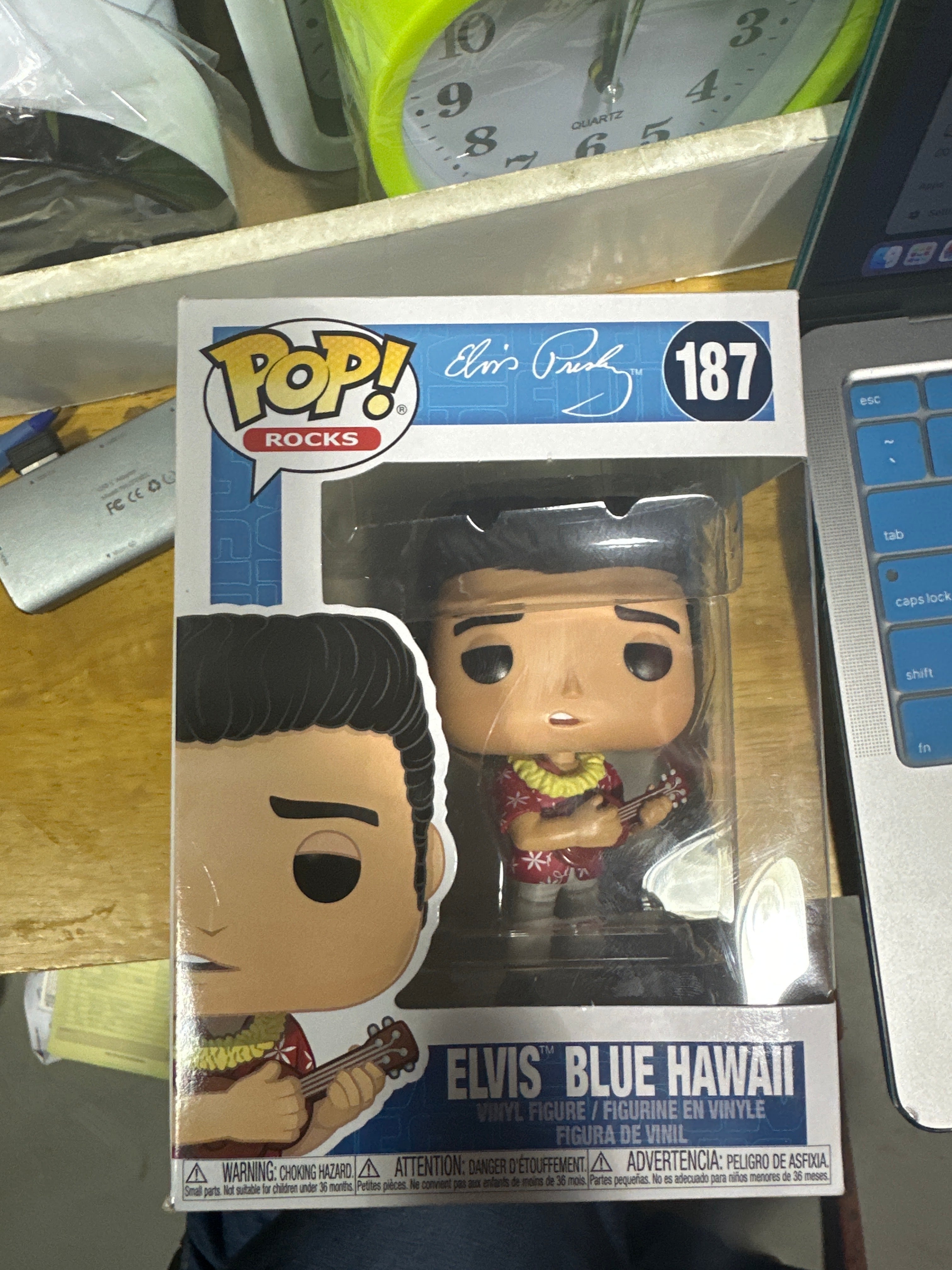 FUNKO POP ELVIS HAWAI AZUL N.° 187