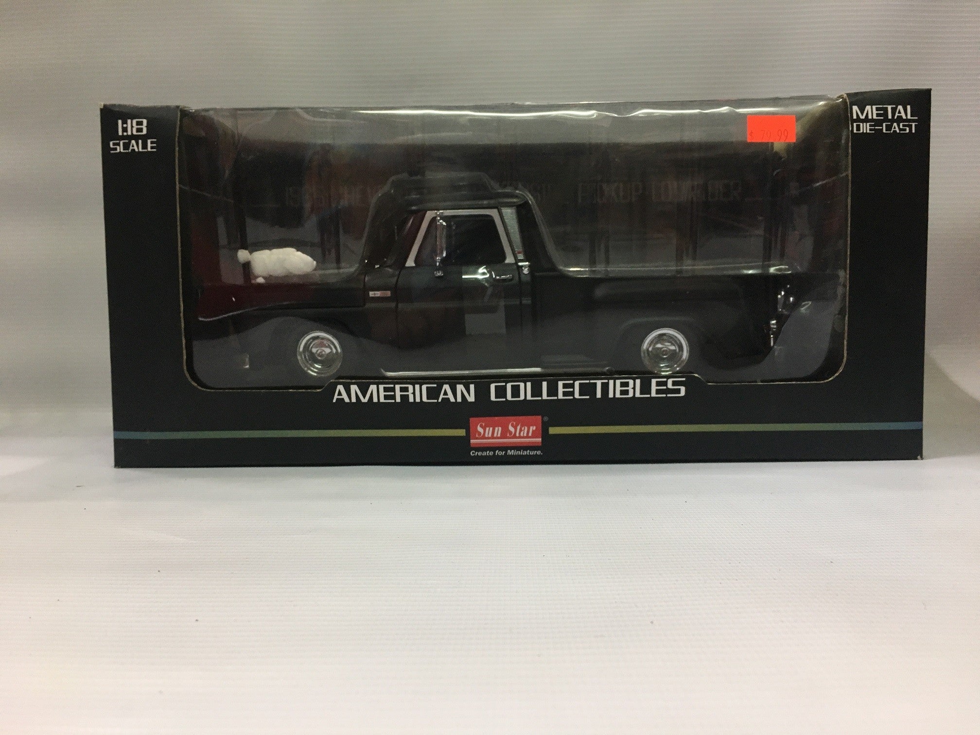 1:18 1965 Chevrolet C-10 Stepside Pickup Low rider - Negro - Sun Star
