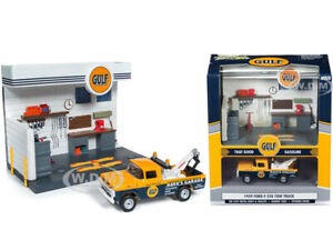 1959 Ford F-250 Tow Truck & Gas Station