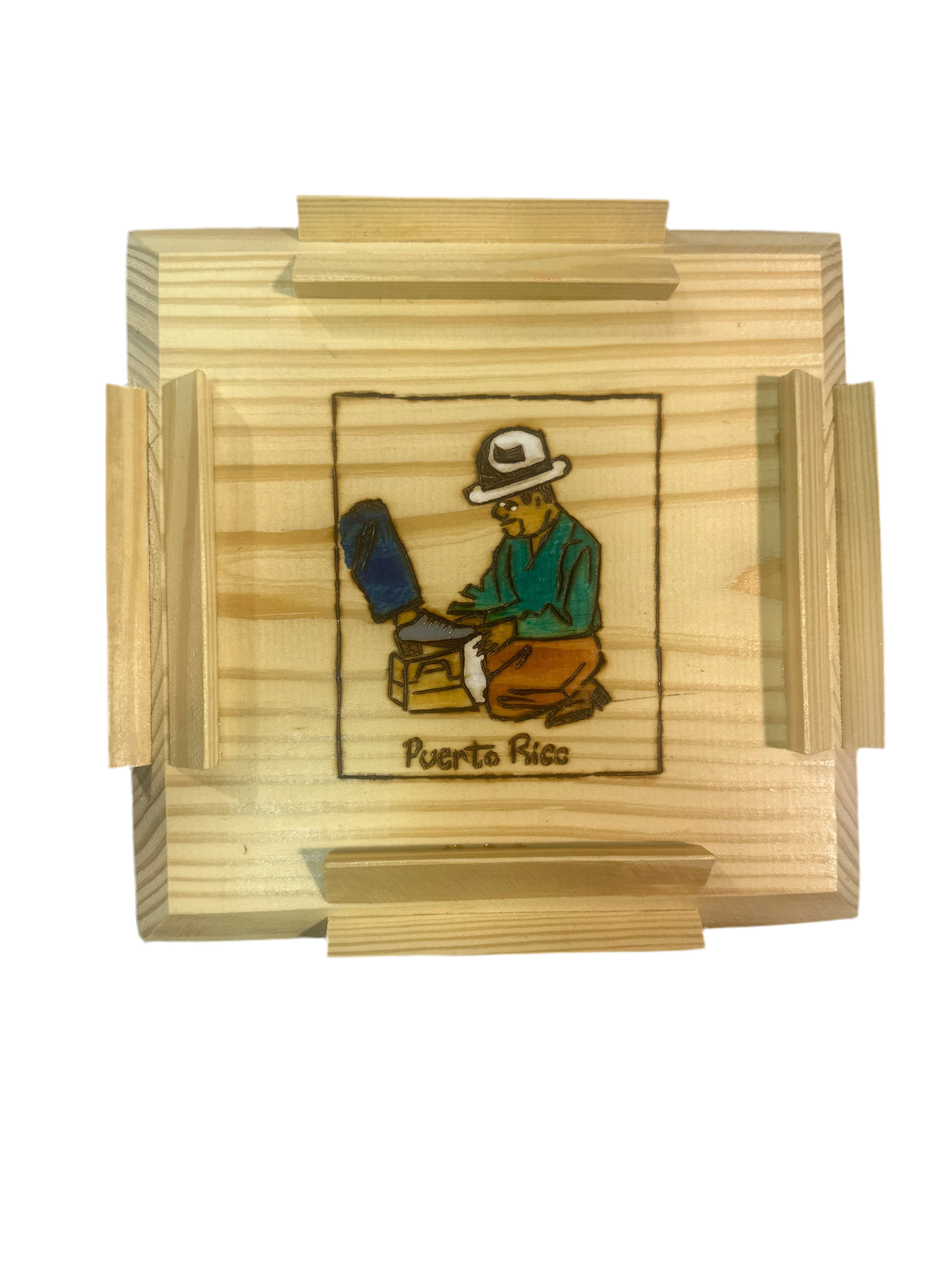 MESA DOMINO PUERTO RICO ARTESANAL EN MADERA PEQUEÑA