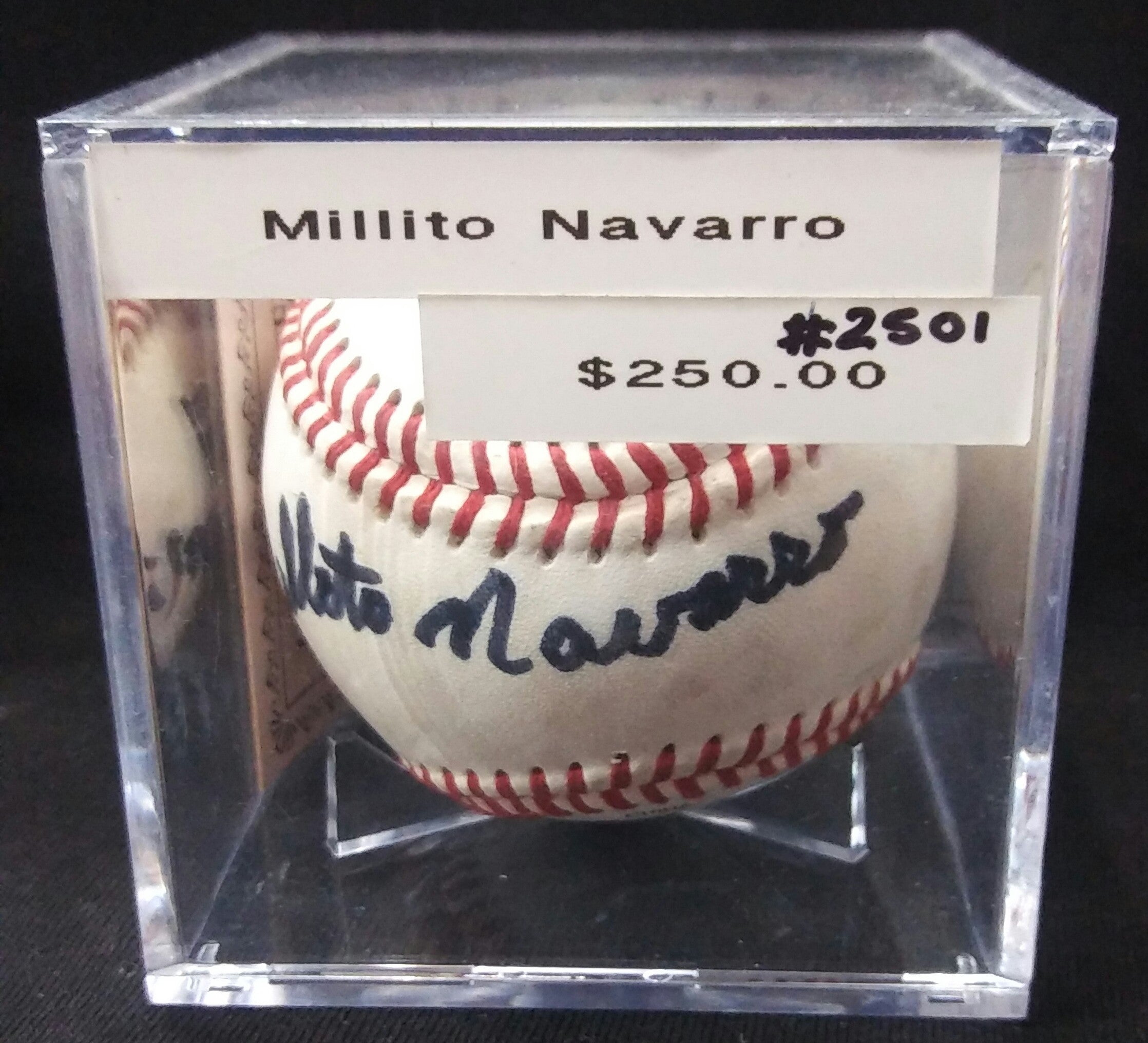 Bola de baseball autografiada por ....