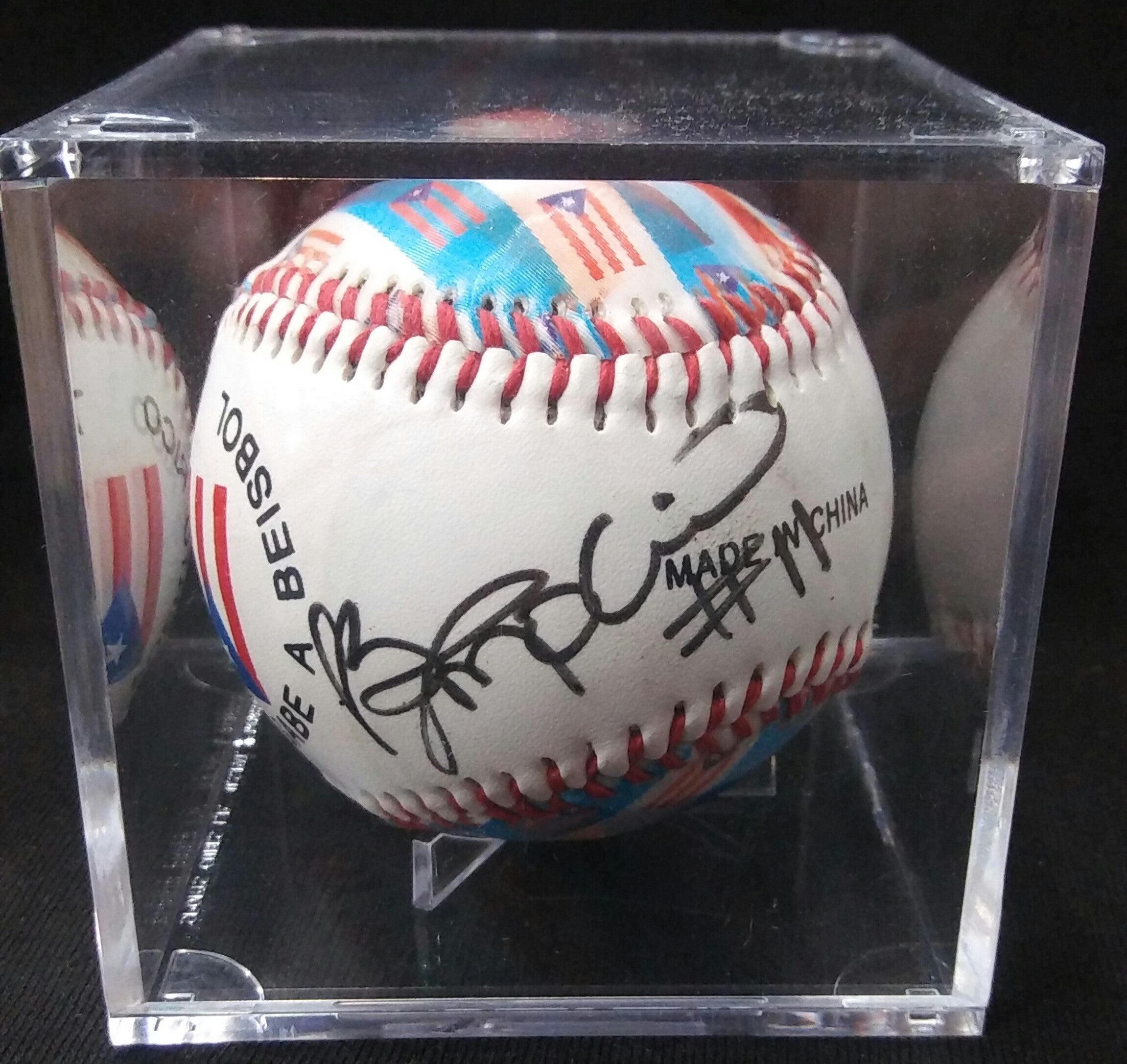 Bola de baseball autografiada por ....