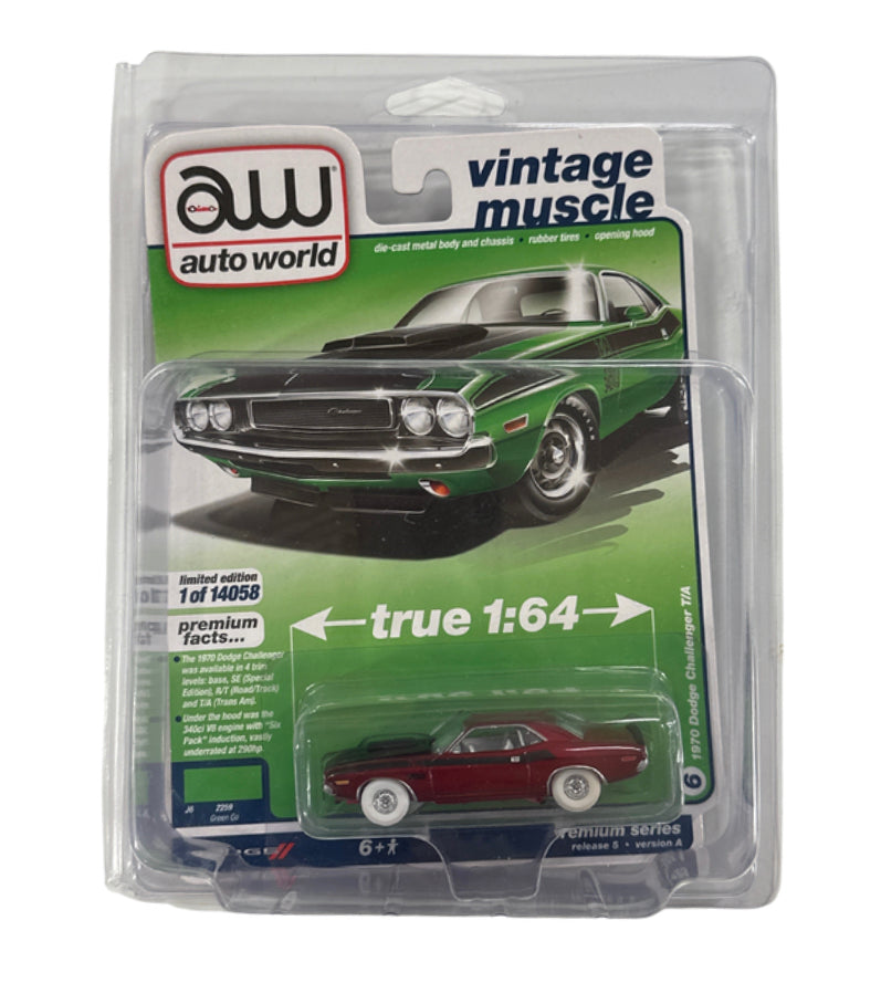 1:64 AUTO WORLD 1970 DODGE CHALLENGER "CHASE" (VARIACION DE COLOR)