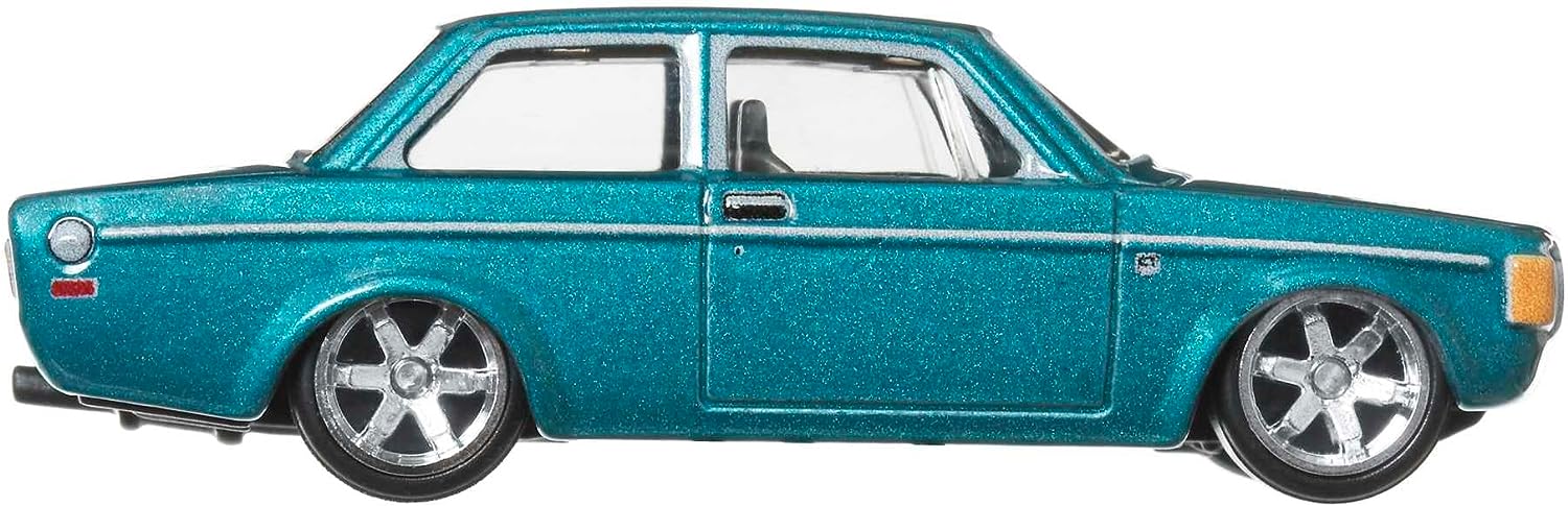 1/64 ‘73 VOLVO 142 GL TURQUOISE METALLIC - "AUTO STRASSE" CAR CULTURE