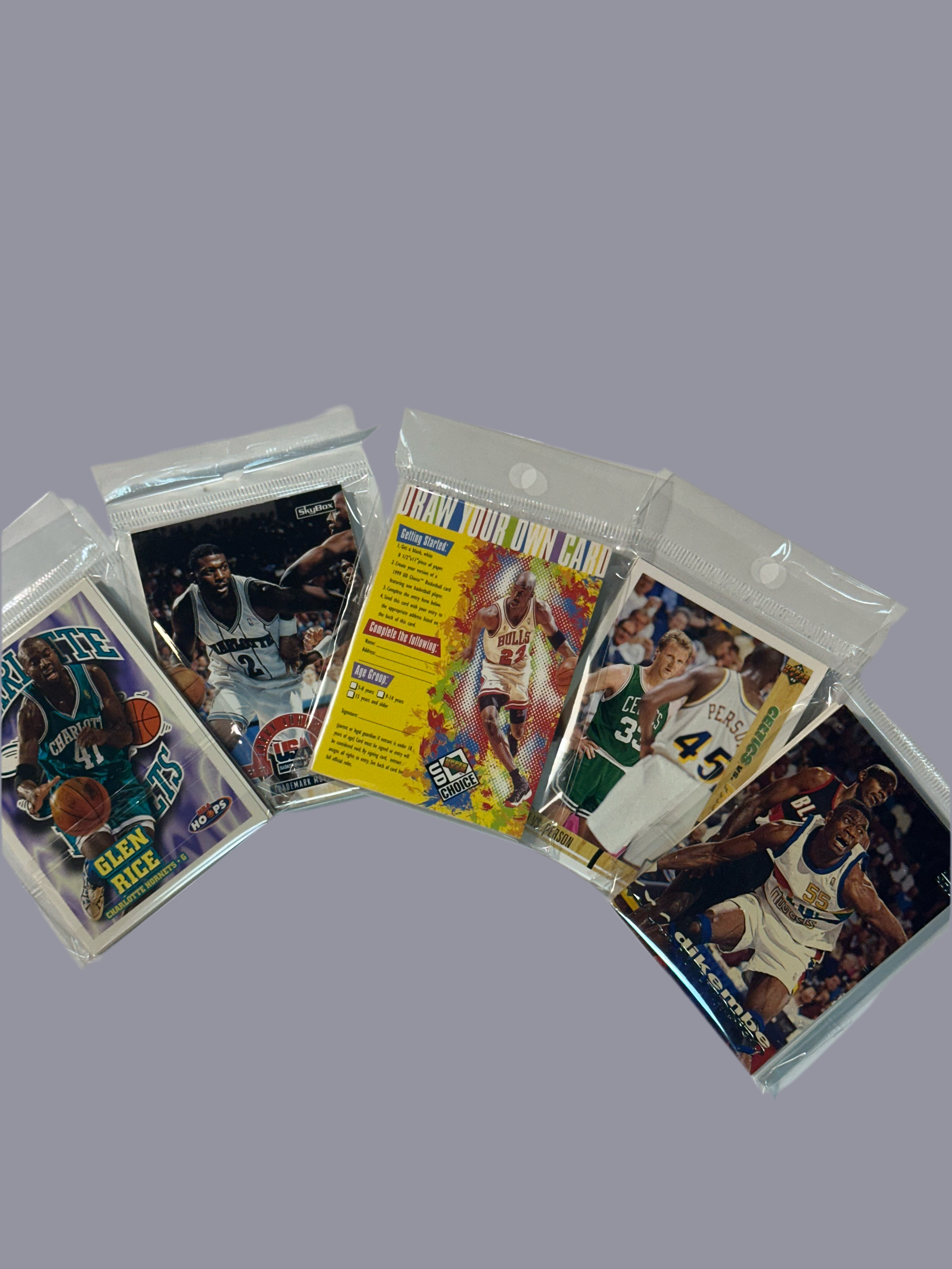 PAQUETE DE 10 CARTAS COLECCIONABLES DE BALONCESTO.