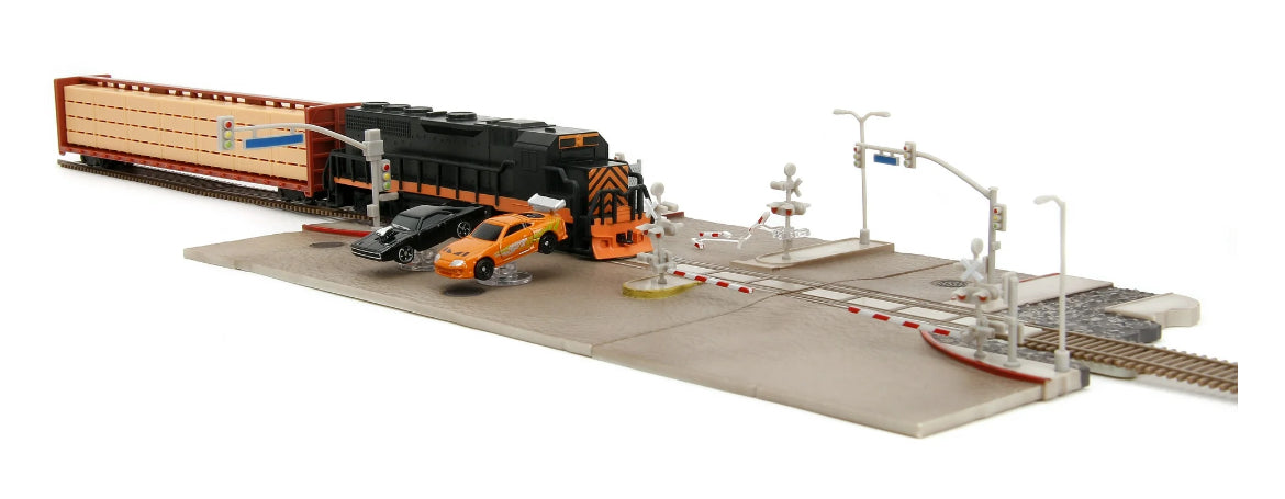 FINAL RACE TRAIN TRACK NANO SCENE - FAST & FURIOUS