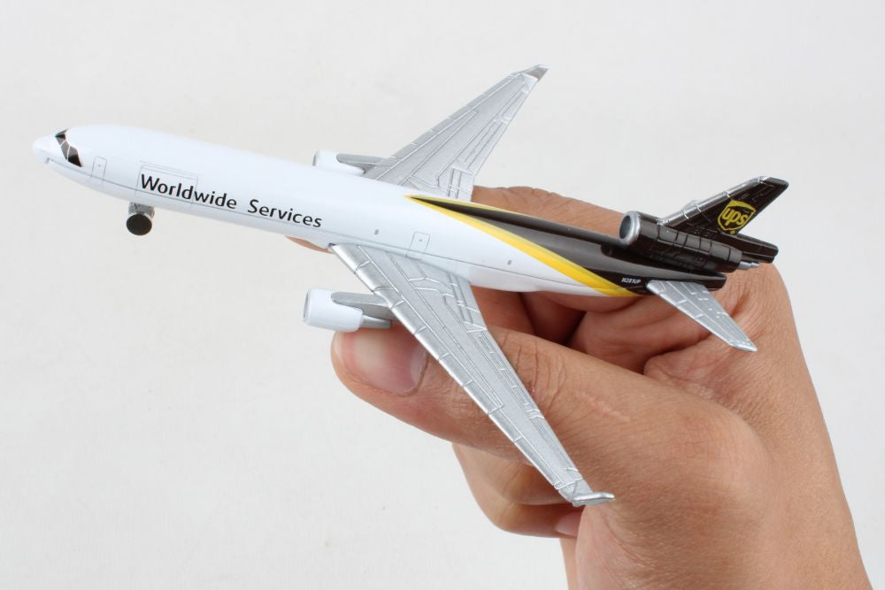 UPS DELIVERY SINGLE PLANE