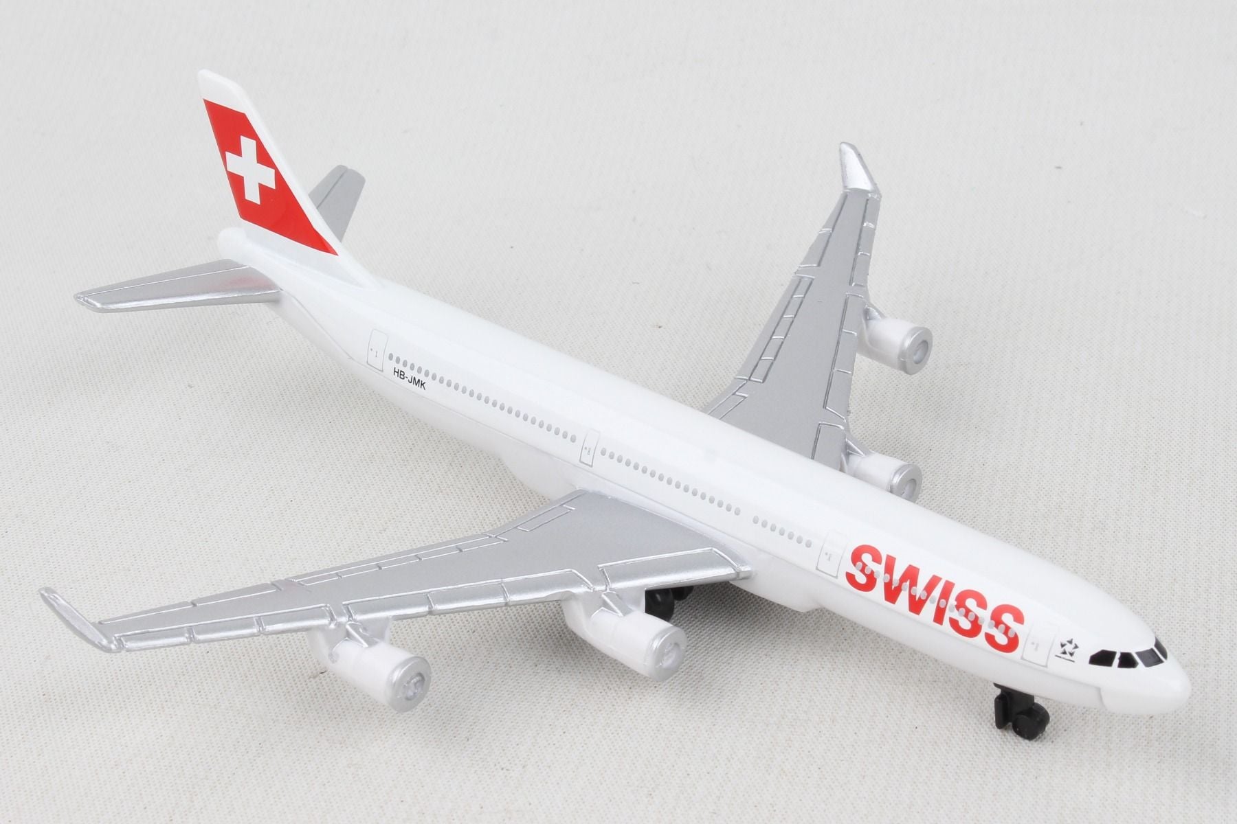 SWISS AIRLINES SINGLE PLANE