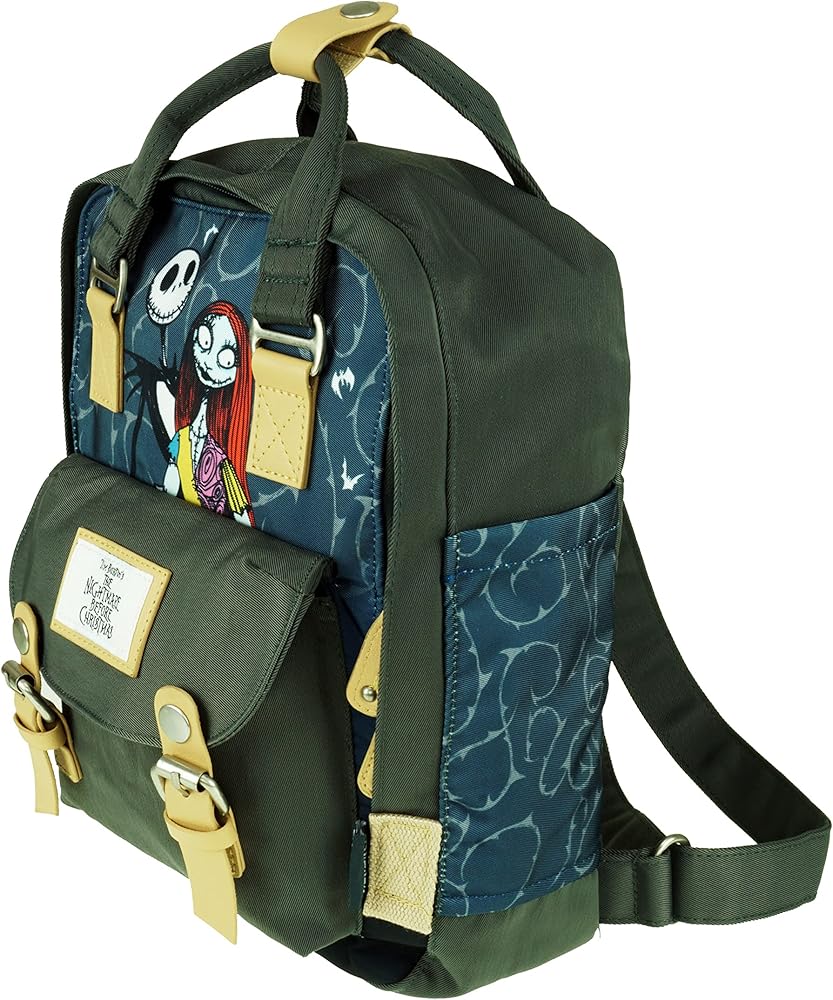 MOCHILA PESADILLA ANTES DE NAVIDAD - NYLON DELUXE 12 PULGADAS.