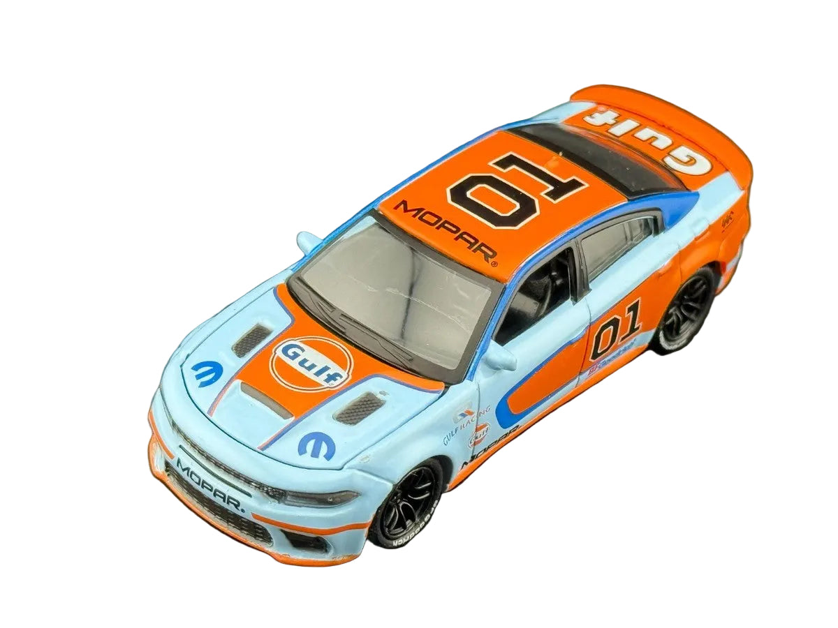 1/64 2021 DODGE CHARGER SRT HELLCAT “GULF” - AUTO WORLD