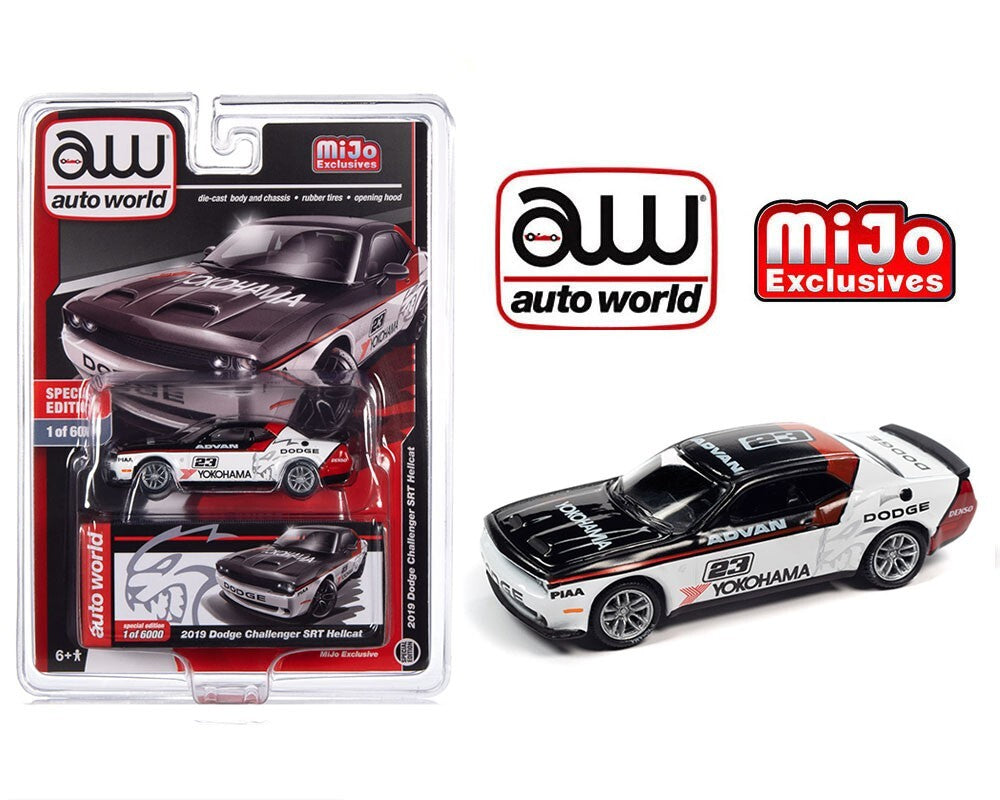 1/64 2019 DODGE CHALLENGER SRT HELLCAT “YOKOHAMA” - AUTO WORLD