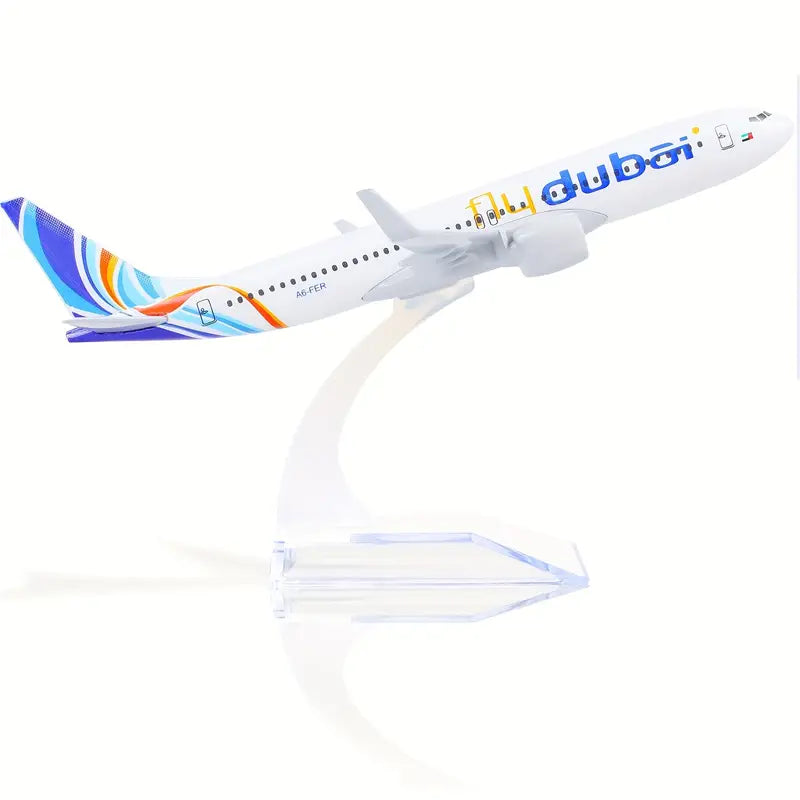 BOEING 737 AIRPLANE MODEL FLY DUBAI AIRWAYS 1:400