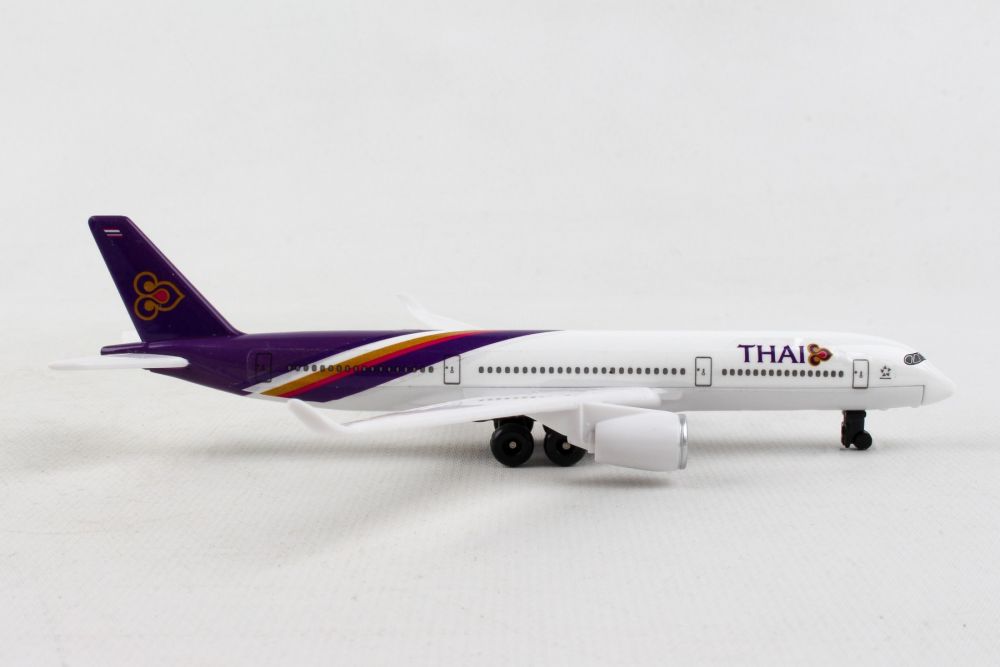THAI AIRLINES SINGLE PLANE