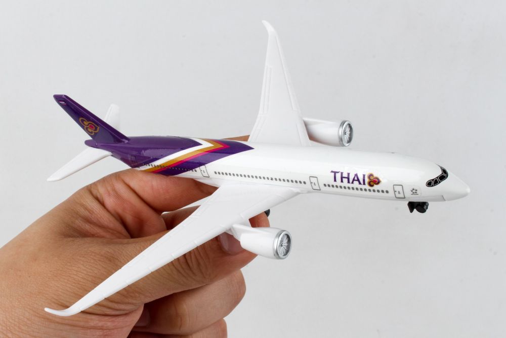 THAI AIRLINES SINGLE PLANE