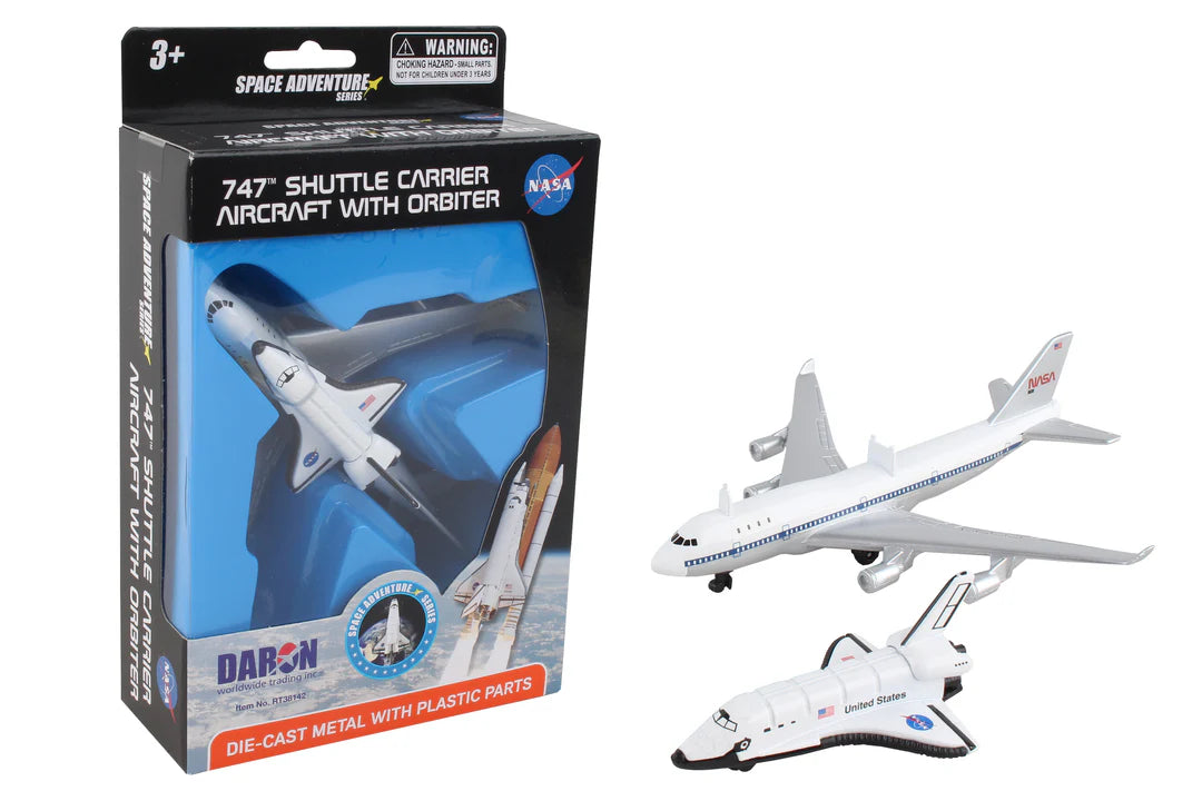 NASA 747 SHUTTLE CARRIER AIRCRAFT WITH ORBITER