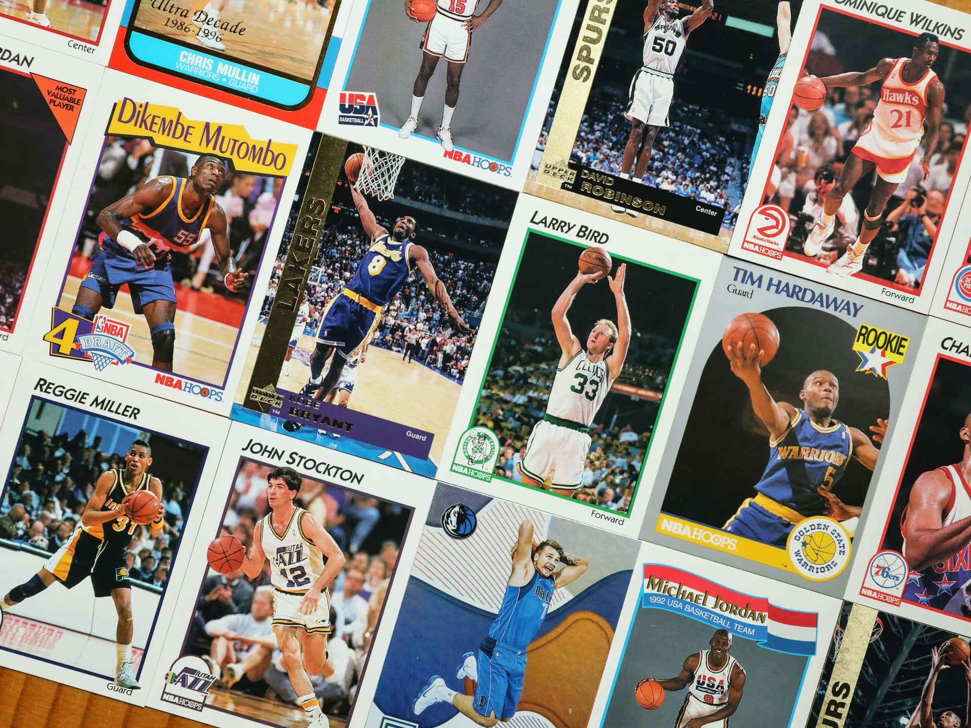 TRADING CARDS AND COLLECTIBLE - BASKETBALL