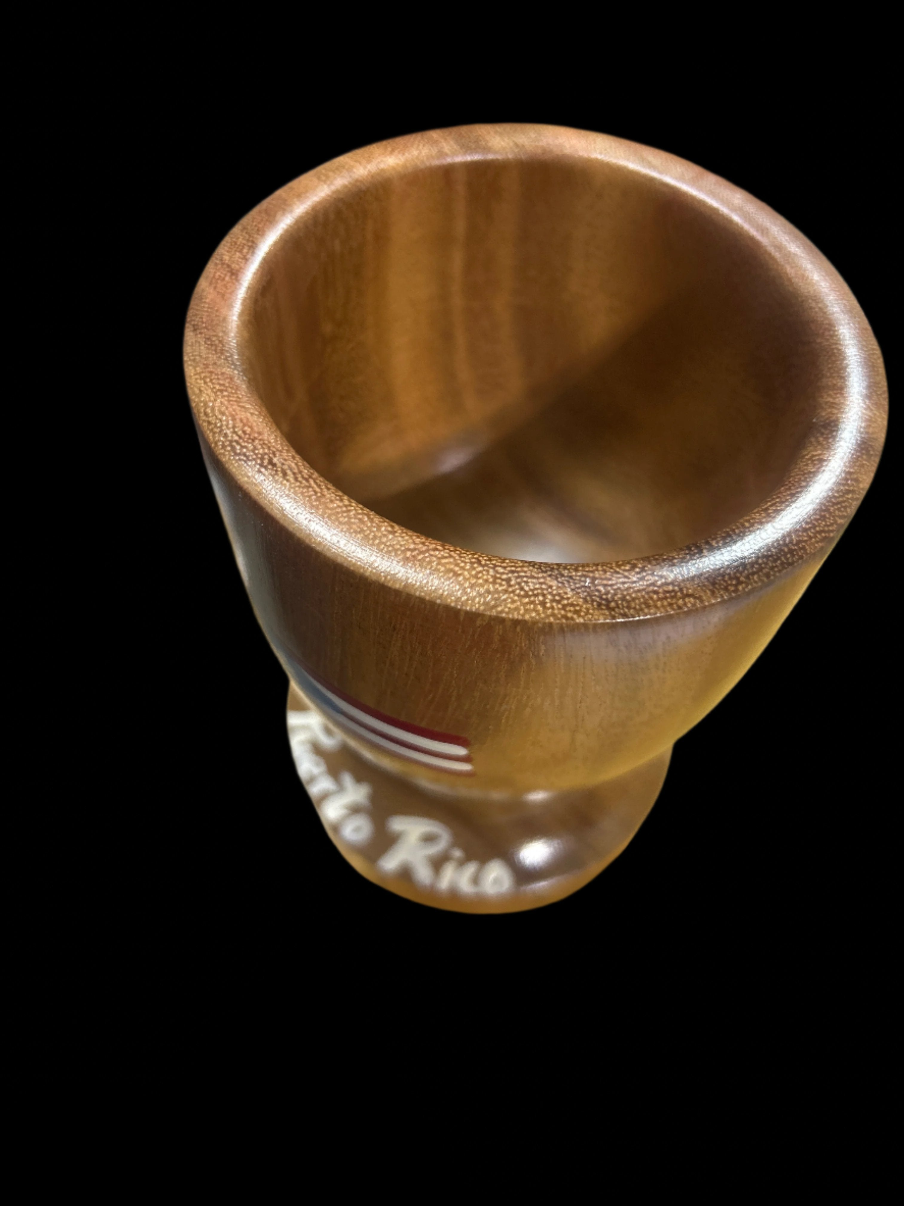 PILON DE 6” X 4” CON BANDERA DE PUERTO RICO