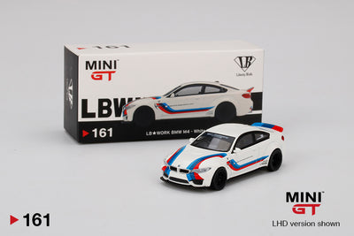 BMW M4 LB 1/64 - BLANCO CON RAYAS M 