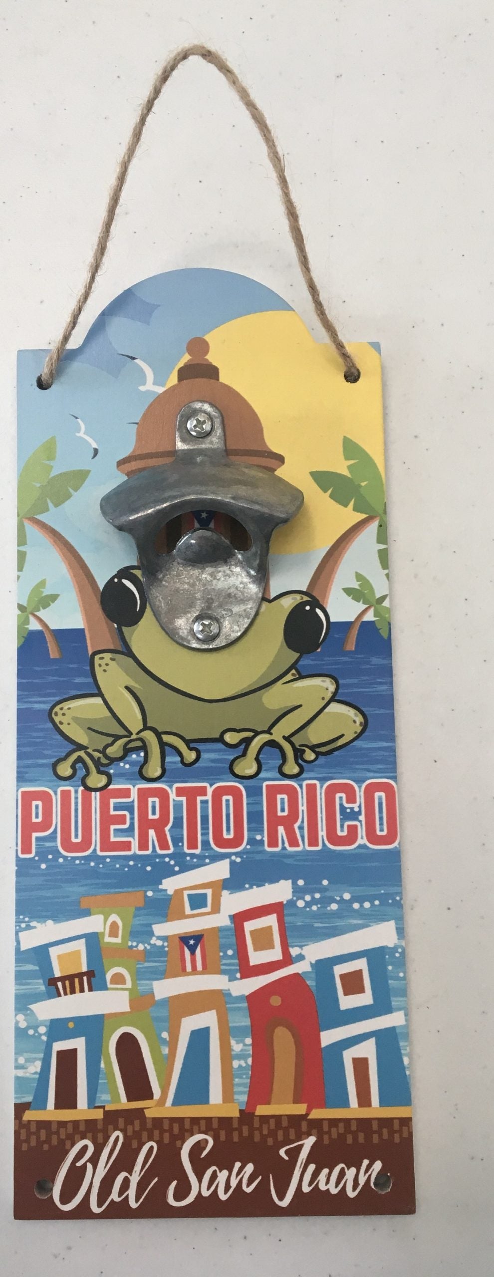 Destapador de Botella en forma de Garita ''Bottle opener'' de 12''- Coquí con el viejo San Juan y Garita detras