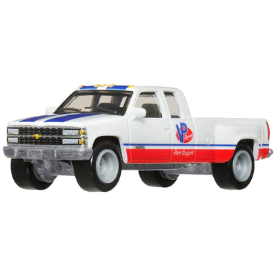 1/64 CHEVY NOVA '63 &amp; CHEVY SILVERADO 3500 '88 - TRANSPORTE DEL EQUIPO 