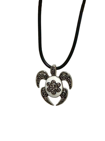 COLLAR D1 TINGLAR CON SOL TAINO PUERTO RICO # 4971