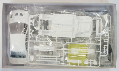 1/24 MITSUBISHI LANCER EVOLUTION VI PLASTIC MODEL KIT - TAMIYA 24213