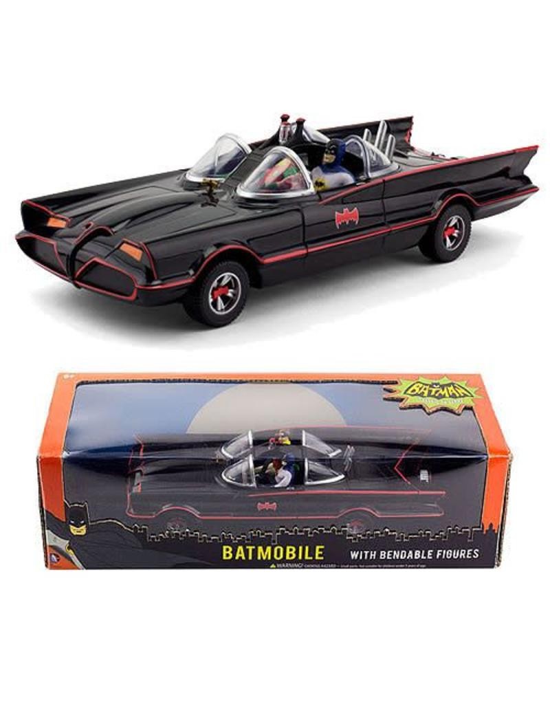 1:24 Bat Mobile with bendable figures