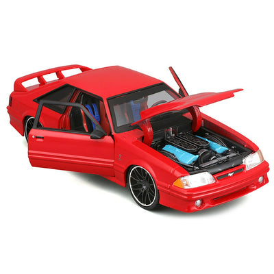 1/24 FORD MUSTANG SVT COBRA 1993 - MÚSCULO CLÁSICO