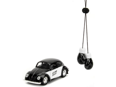VOLKSWAGEN BEETLE 1959 A ESCALA 1/32 Y GUANTES DE BOXEO - PUNCH BUGGY