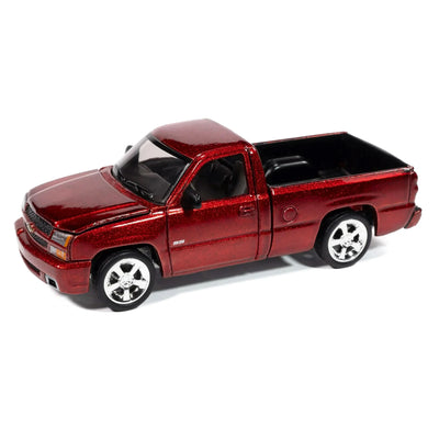 CHEVY SILVERADO SS 2006 - CAMIONES MUSCULARES A ESCALA 1/64 