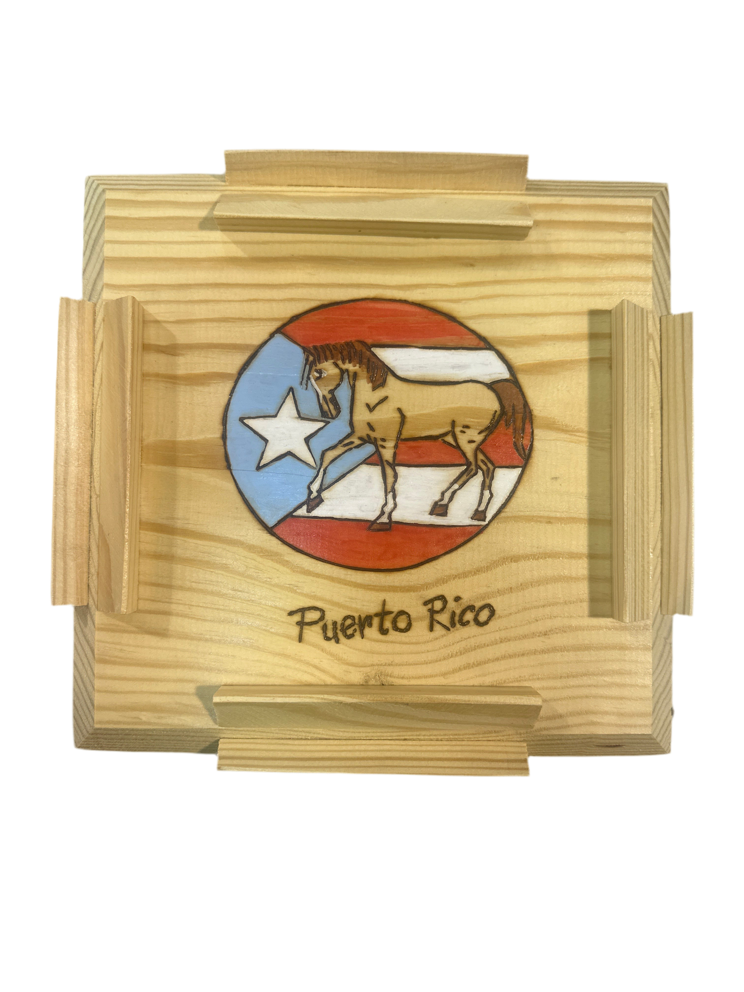MESA DOMINO PUERTO RICO ARTESANAL EN MADERA PEQUEÑA