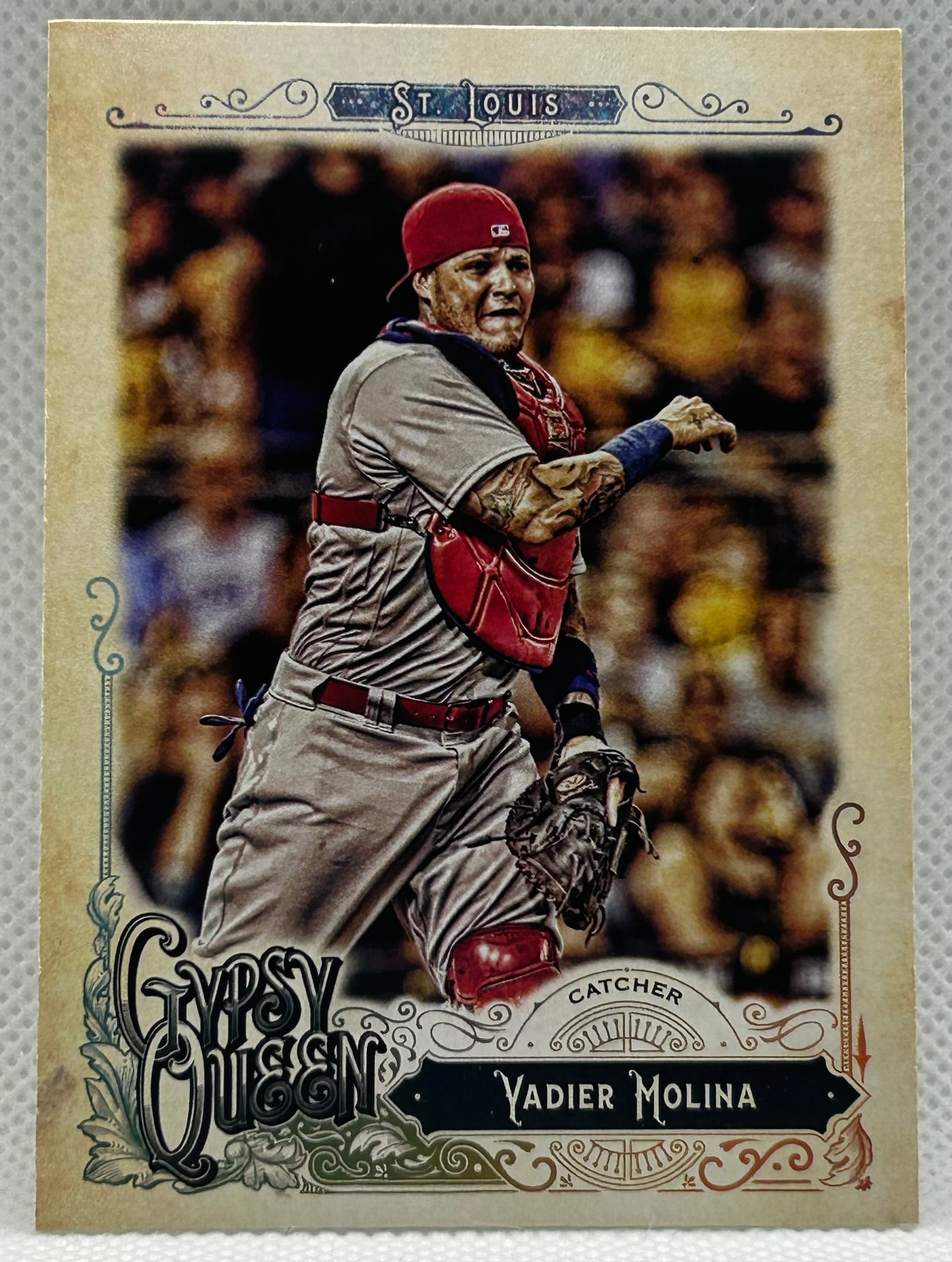 2017 TOPPS YADIER MOLINA #231 SERIES OF 320