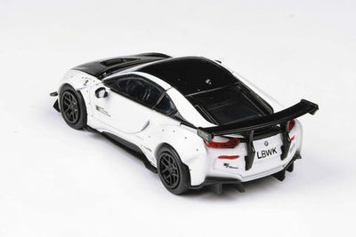 BMW I8 BLANCO Y NEGRO 1/64 - PASEO POR LA LIBERTAD 