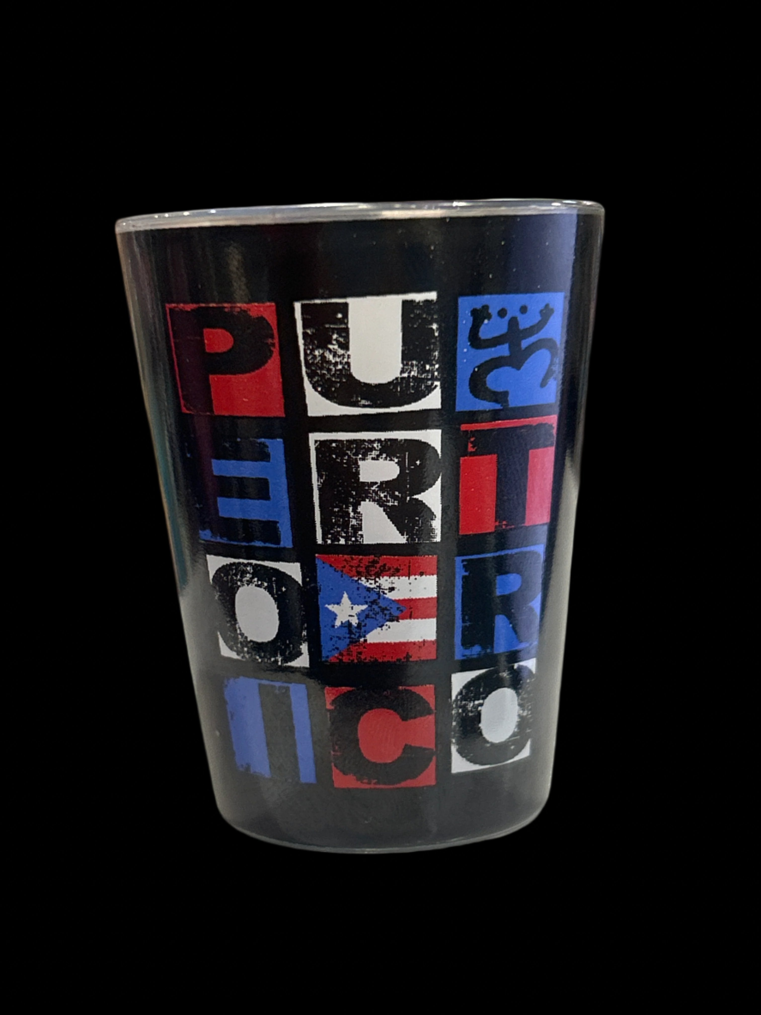 VASO DE CHUPITO CON LETRAS DE PUERTO RICO DE 3"