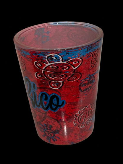 VASO DE CHUPITO DE 3" CON FONDO ROJO DE PUERTO RICO Y SÍMBOLOS DE PUERTO RICO