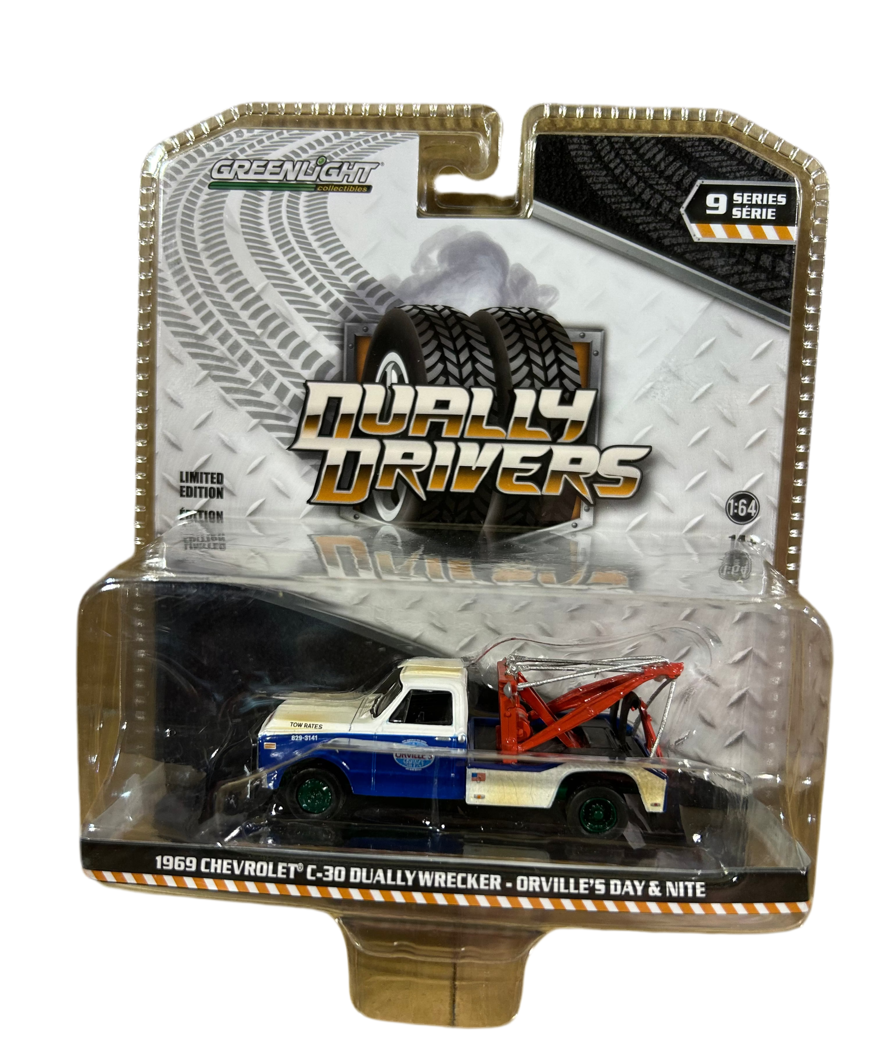 1/64 1969 CHEVROLET C-30 DUALLY WRECKER ("CHASE" GREEN RIMS VARIATION) - ORVILLE'S DAY & NITEC- DUALLY DRIVERS