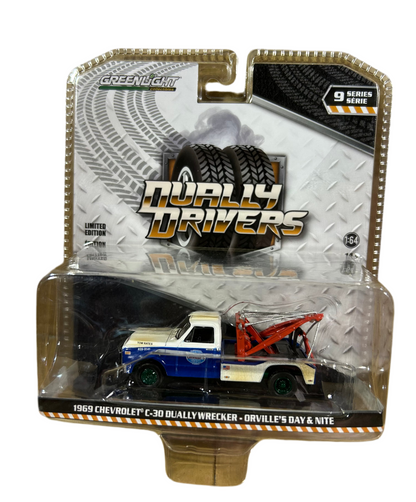 1/64 1969 CHEVROLET C-30 DUALLY WRECKER ("CHASE" GREEN RIMS VARIATION) - ORVILLE'S DAY & NITEC- DUALLY DRIVERS