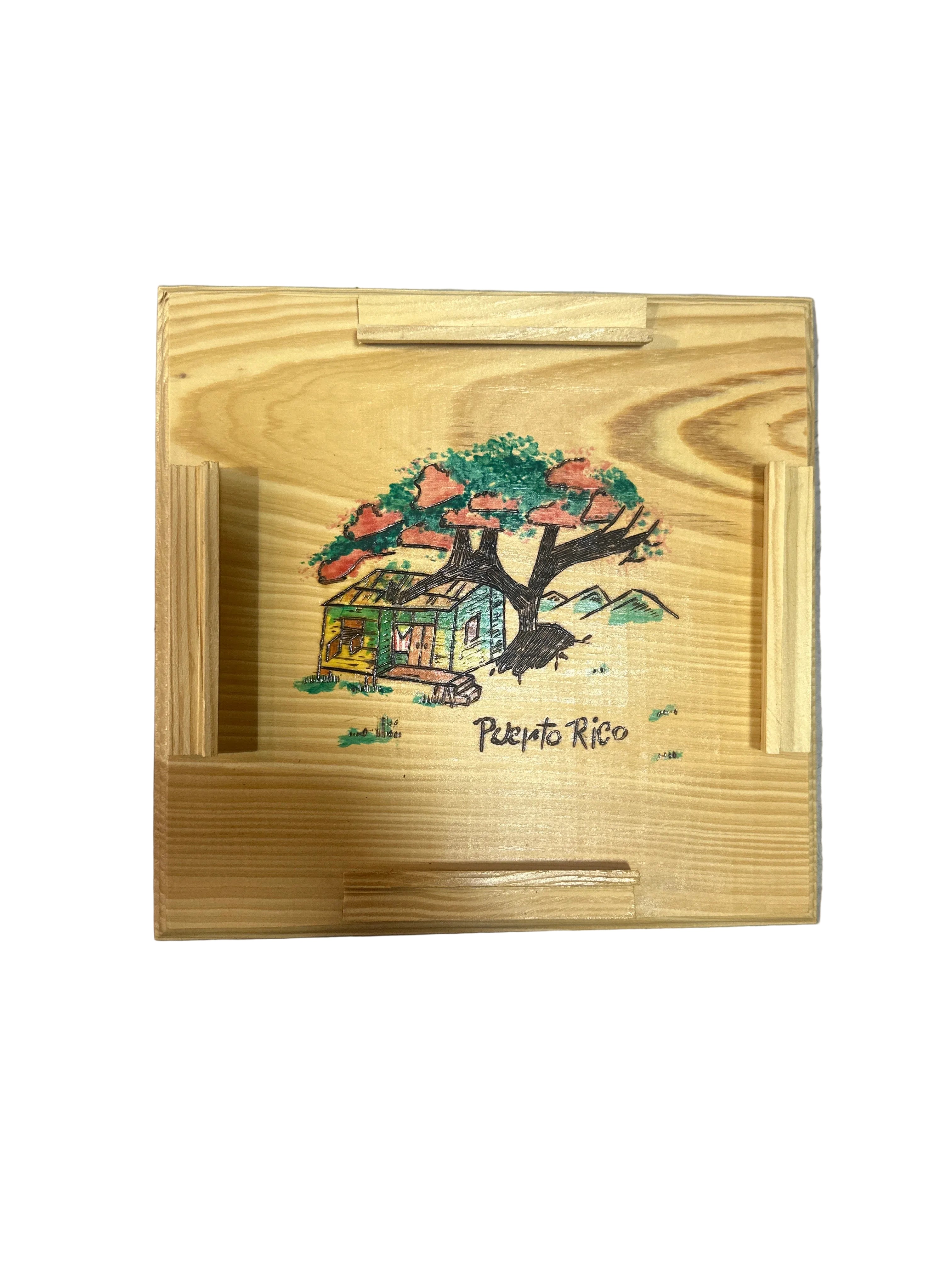 MESA DOMINO PUERTO RICO ARTESANAL EN MADERA PEQUEÑA