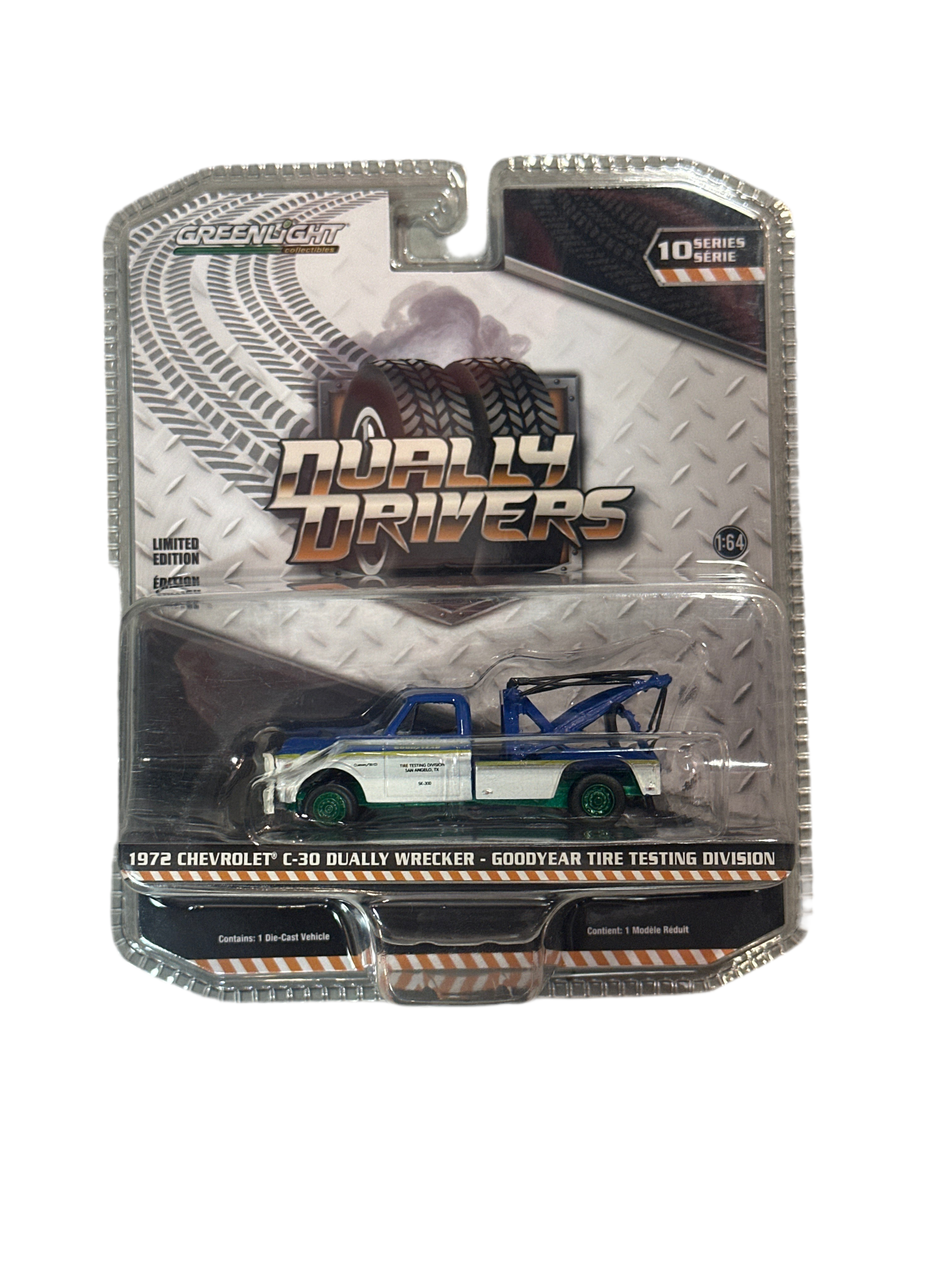 1/64 1969 CHEVROLET C-30 DUALLY WRECKER - GOODYEAR TIRE TESTING DIVISION - DUALLY DRIVERS