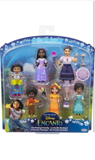 THE MADRIGAL FAMILY ENCANTO  DOLL SET
