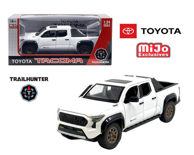 1/24 TOYOTA TACOMA TRAIL HUNTER - WHITE