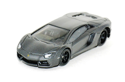 1/64 LAMBORGHINI AVENTADOR COUPE - FAST & FURIOUS