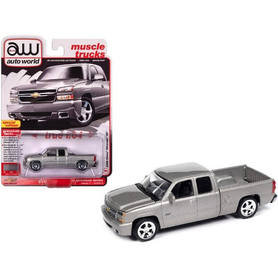 CHEVY SILVERADO SS 2006 - CAMIONES MUSCULARES A ESCALA 1/64 