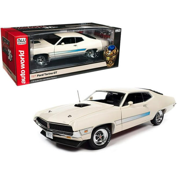 1/18 1971 FORD TORINO GT WHITE - AMERICAN MUSCLE 30TH ANNIVERSARY CLASS OF 1971