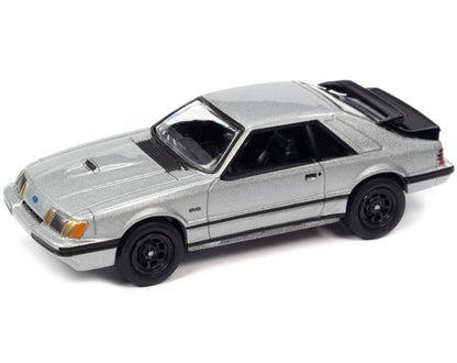 1/64 1986 FORD MUSTANG SVO SILVER - JOHNNY LIGHTNING