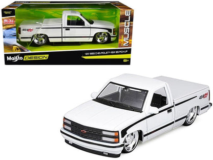 1/24 1993 CHEVROLET 454 SS PICK UP WHITE - MAISTO