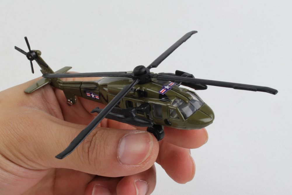 Pista 24 - UH-60 BLACK HAWK (Ejército de EE. UU.) 