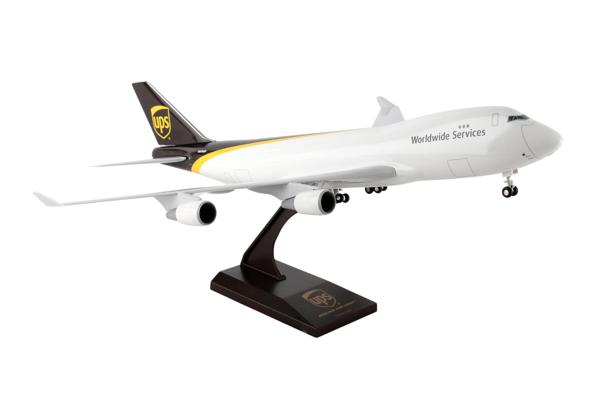 1/200 UPS AIRCRAFT B747-400F W/GEAR NEW - SKY MARKS
