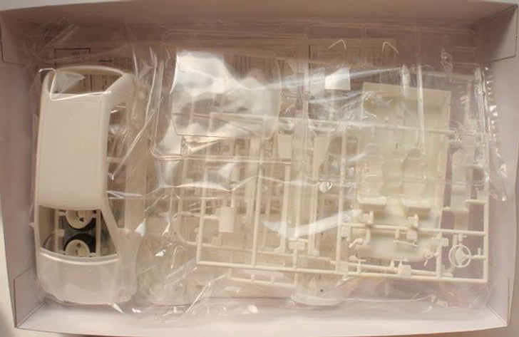 1/24 HONDA CIVIC TYPE R EP3 SCALE MODEL KIT - FUJIMI ID-94