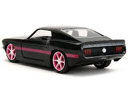 1/32 1969 FORD MUSTANG PINK SLIPS